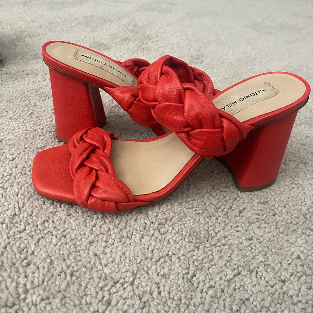 Antonio Melani Size 7 Red Heel